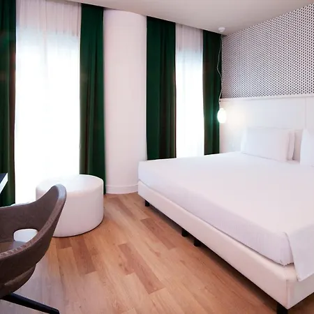 Hotel - Naples Vulcano Buono By Ihg 4*